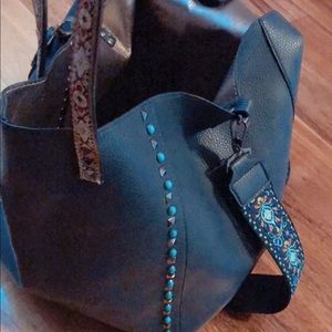 •purse• large oversized tote bag w/ embroidery